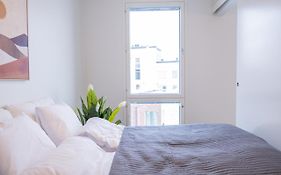 Snowflake Suites I